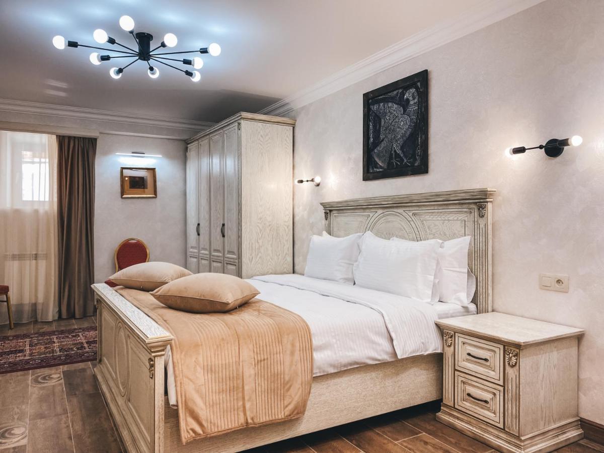 יירבאן Aspar Boutique Hotel מראה חיצוני תמונה