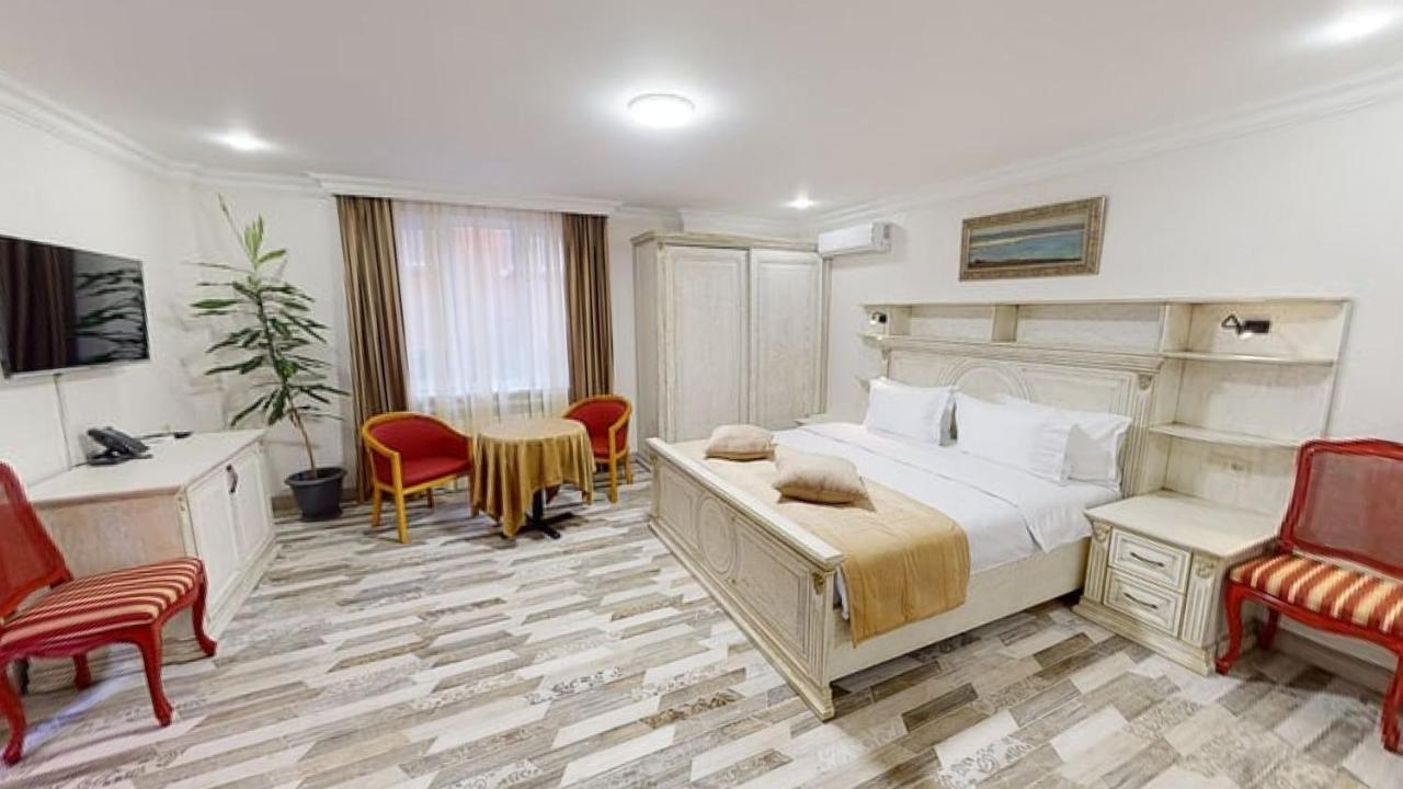 יירבאן Aspar Boutique Hotel מראה חיצוני תמונה