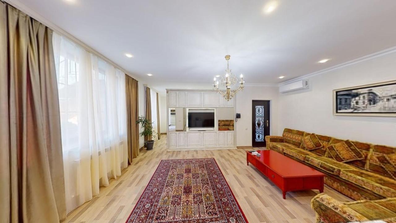 יירבאן Aspar Boutique Hotel מראה חיצוני תמונה