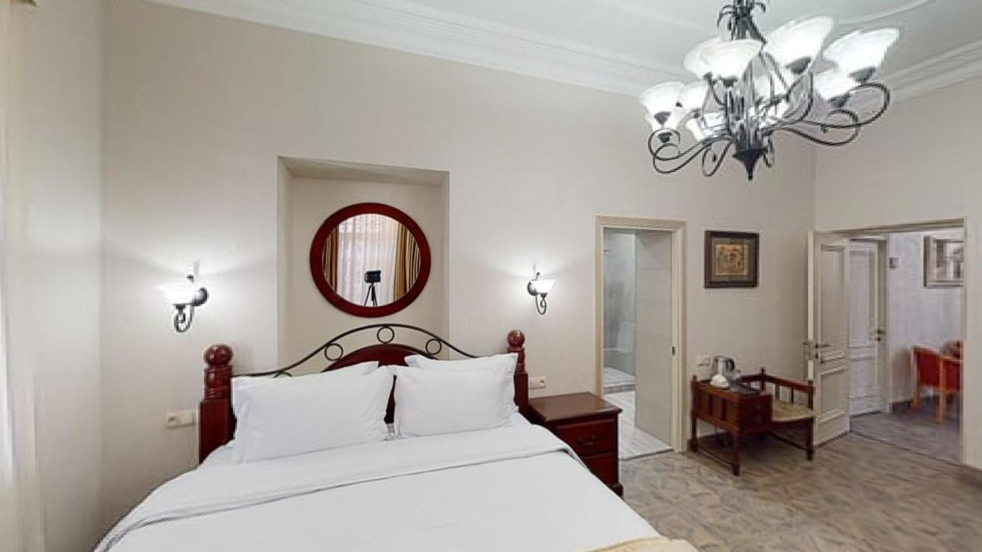 יירבאן Aspar Boutique Hotel חדר תמונה